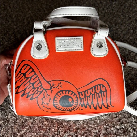 VINTAGE Von Dutch Orange and White Women's Bag!! - Picture 2 of 7